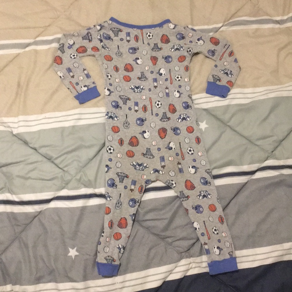 Pyjama - Picture 2 of 2